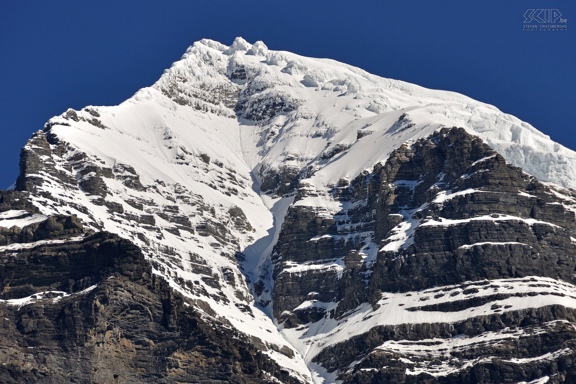 Mount Robson De gletsjers op de top van Mount Robson (3800m) Stefan Cruysberghs